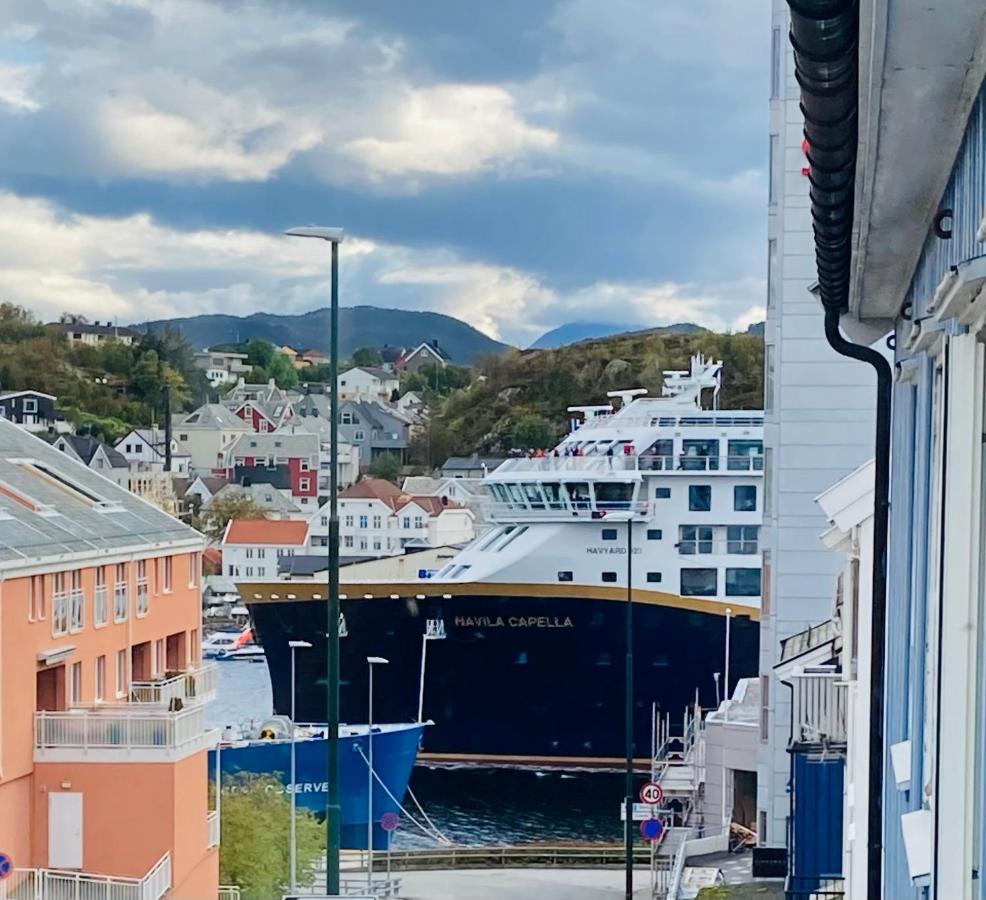 Apartments At The Sentrum Kristiansund Extérieur photo