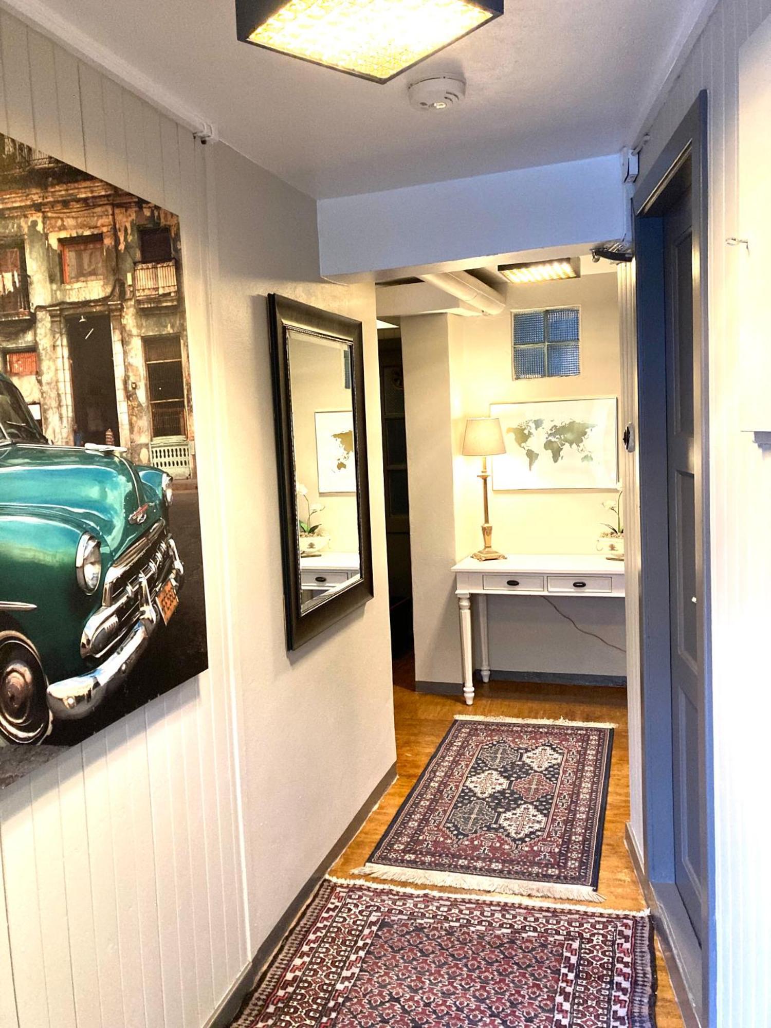 Apartments At The Sentrum Kristiansund Chambre photo